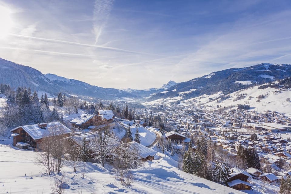 Nearby landmark, Day, Natural landscape, Winter, Mountain view