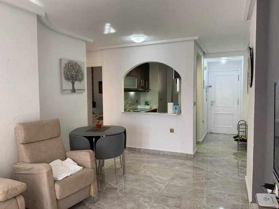 Precioso apartamento a 200 metros del mar Apartment in Vega Baja del Segura