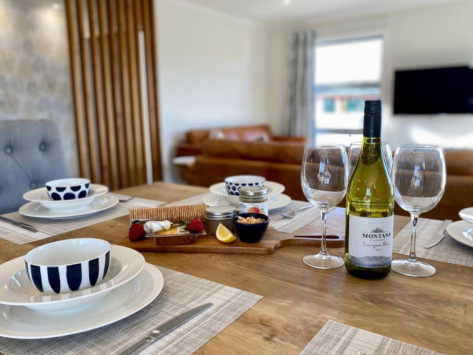 Relax, Refresh, Recharge House in Twizel