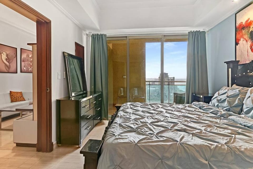 Luxurious Ocean View Suite Apartment in Santo Domingo