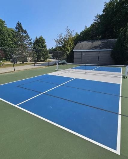 Cozy 2-Bedroom Cottage at Beach Dreams Resort! 1 Mile to the Beach and Downtown Areas House in Wells