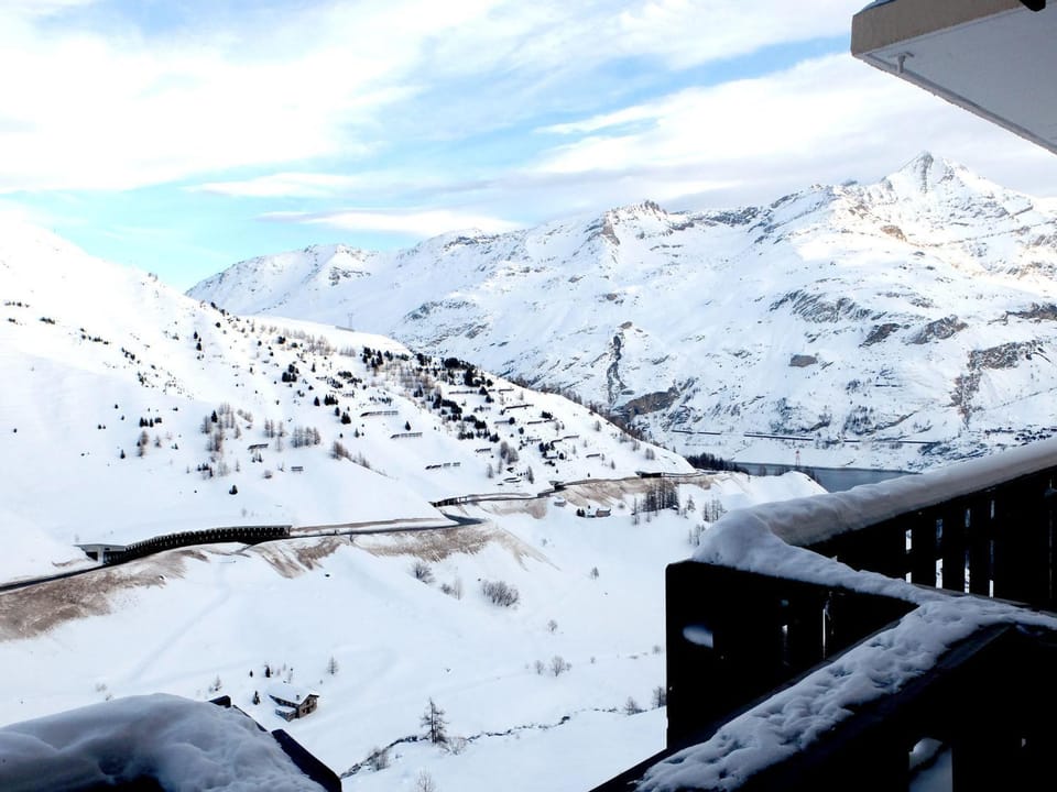 Appartement 3**, proche des pistes, balcon, wifi, animaux admis - FR-1-502-484 Apartment in Tignes
