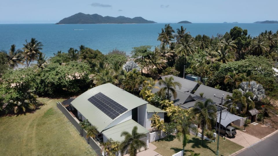 The Barrington House in Wongaling Beach