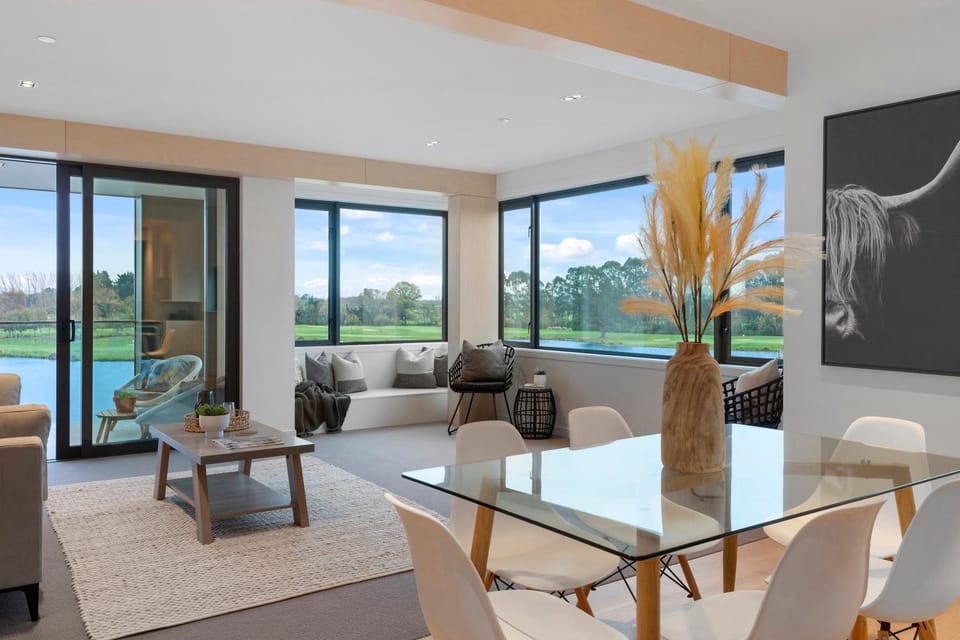 Living room, Seating area, Dining area