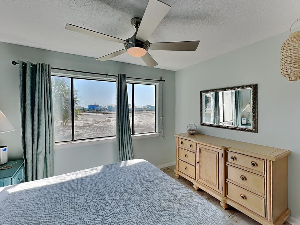 Bed, View (from property/room), Bedroom, furniture