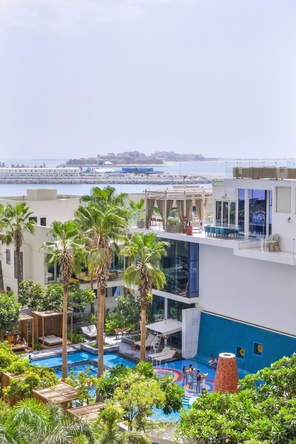 Pool view, Sea view, Swimming pool, sunbed