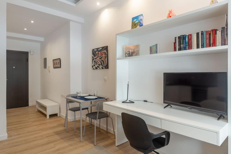 TV and multimedia, Seating area, hair dresser