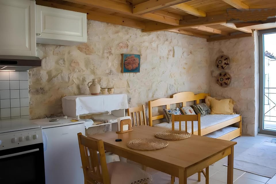 Stone House with loft in Heraklion historical centre Apartment in Heraklion