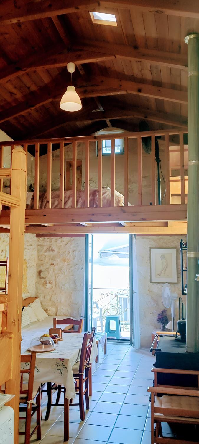 Stone House with loft in Heraklion historical centre Apartment in Heraklion