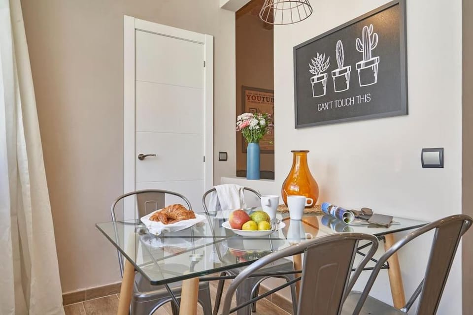 BeBarceloner Sants Apartments - 2 bedrooms Apartment in Barcelona