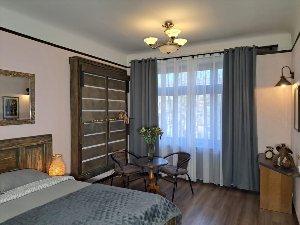 Brother Louie Apartment in Riga