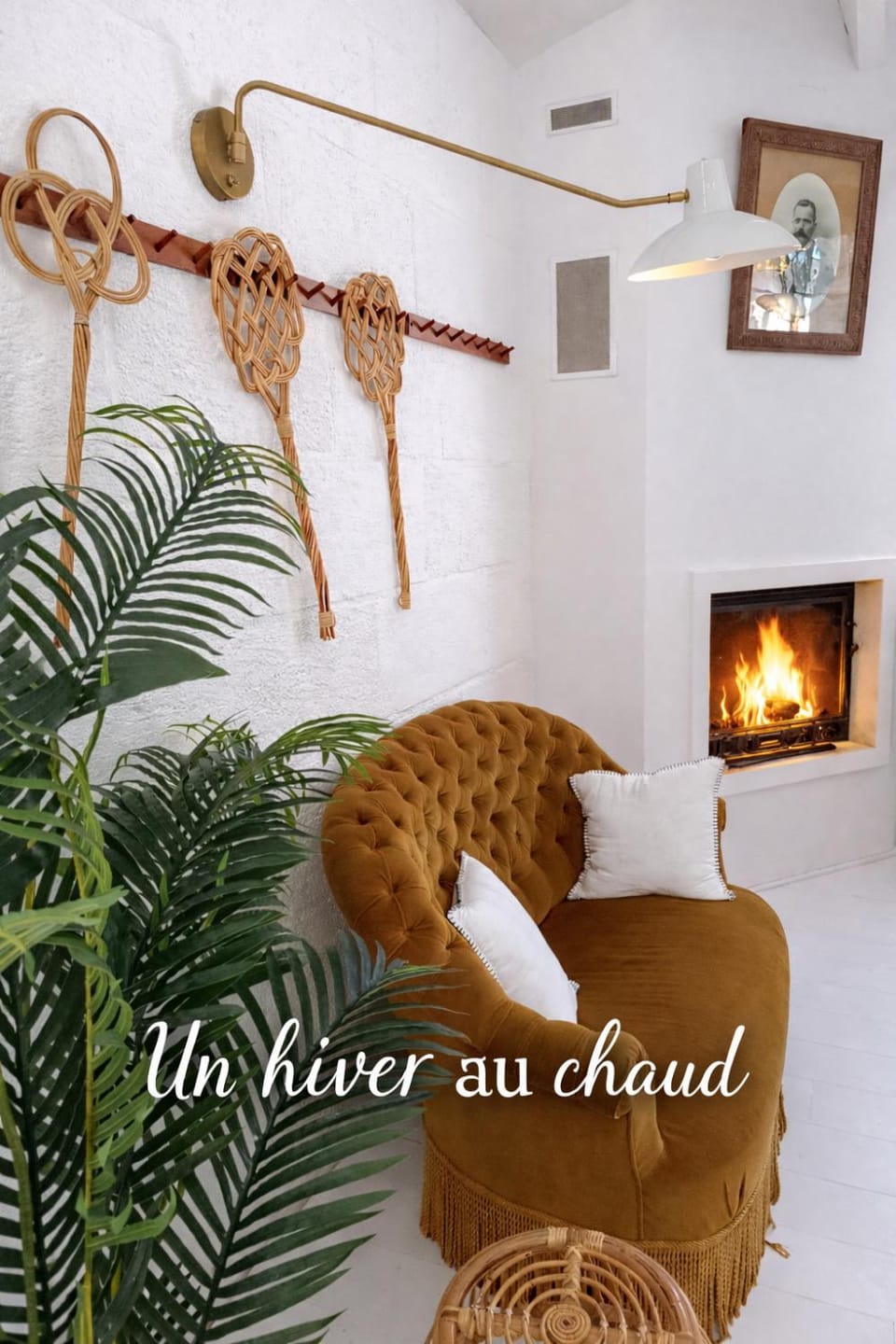 Living room, fireplace, fireplace