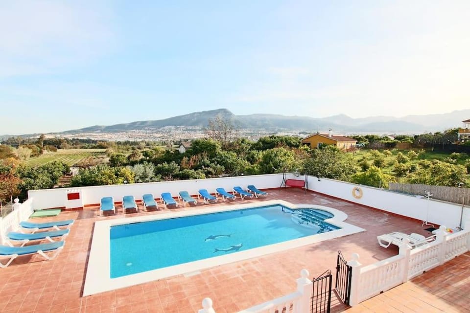 Mountain view, Swimming pool