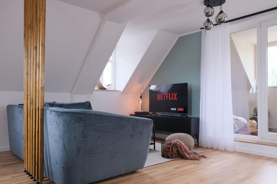 TV and multimedia, Living room