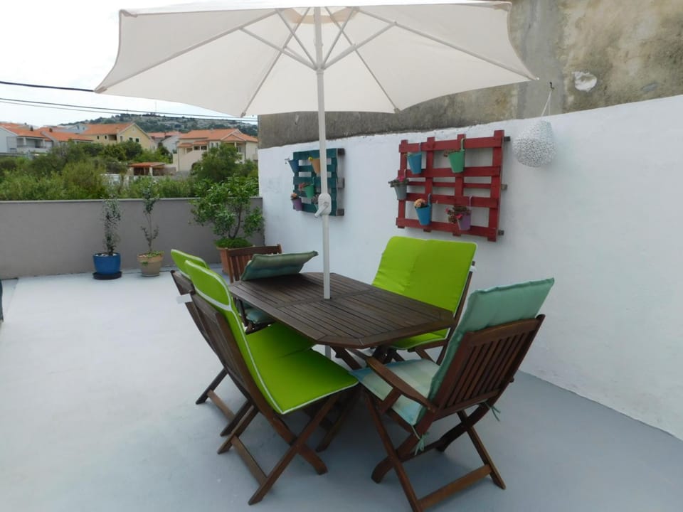 Nautica Apartment in Murter