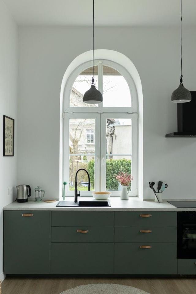 Kitchen or kitchenette, stove