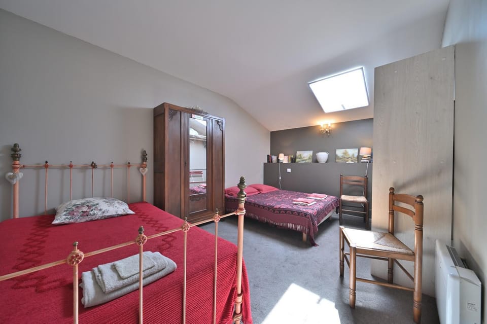 Property building, Living room, Bedroom