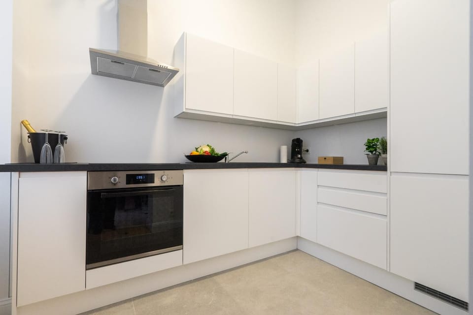 The 99, Appartement sauna & parking Apartment in Liège
