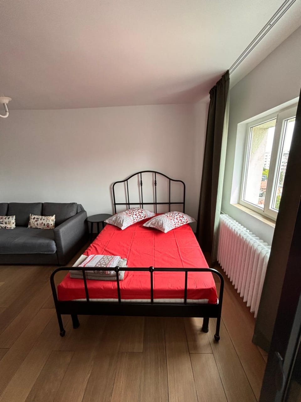 Piata Victoriei Studio SANAD Apartment in Bucharest