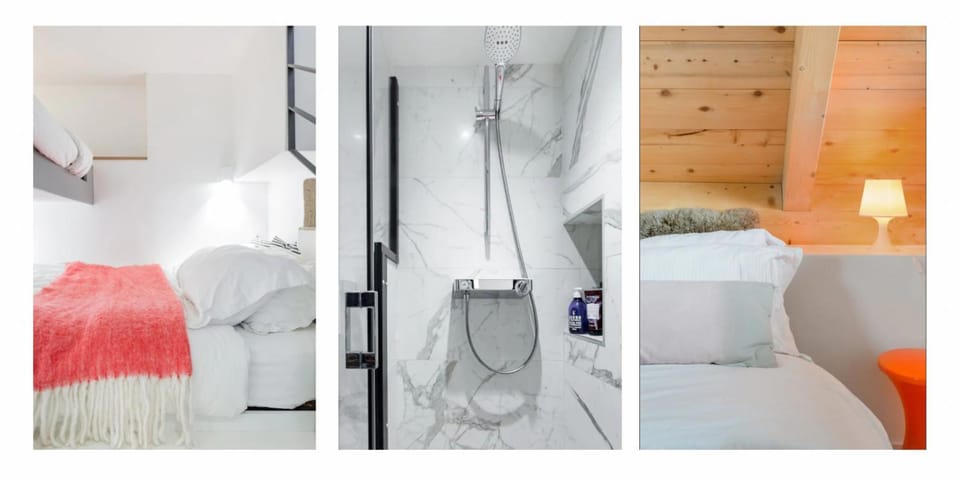 Shower, Bed, Bathroom, Photo of the whole room, Bedroom, towels