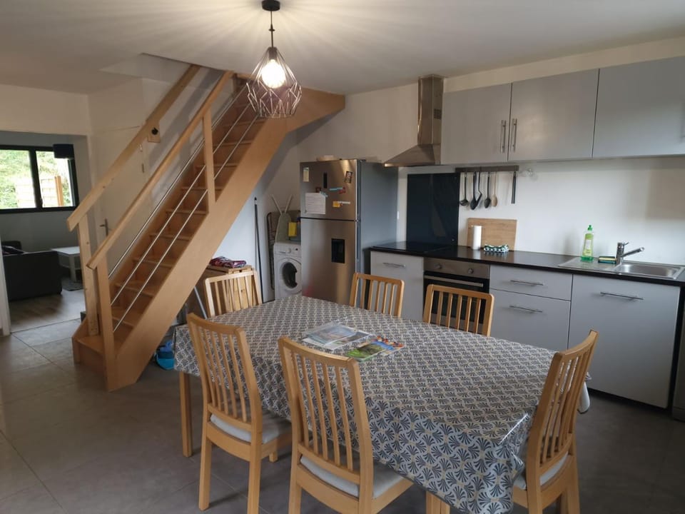 Dining area, dishwasher, minibar, pet friendly, stove, toaster