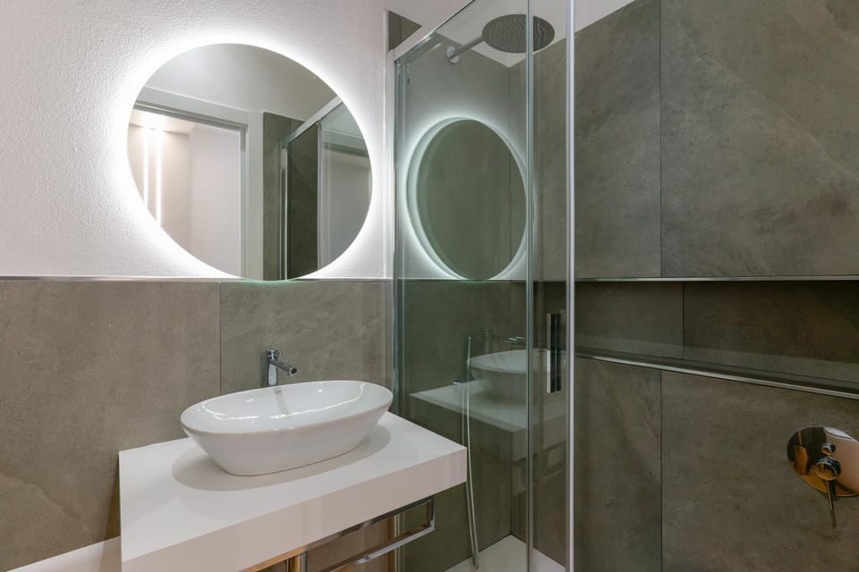 Shower, Toilet, Bathroom, bidet, air conditioner