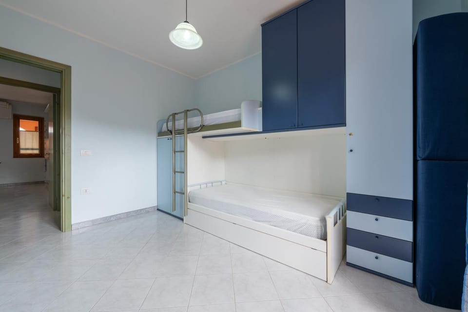 Property building, Living room, Bedroom