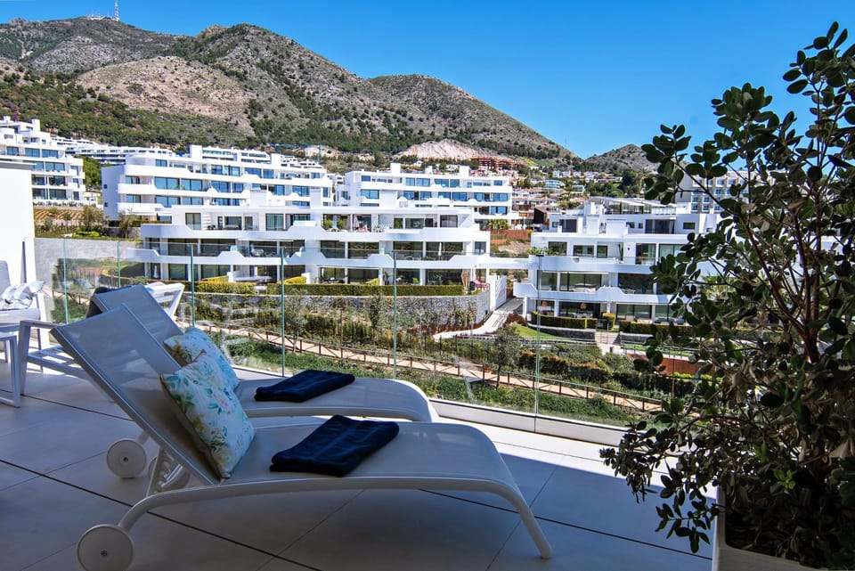 Natural landscape, Balcony/Terrace, Mountain view