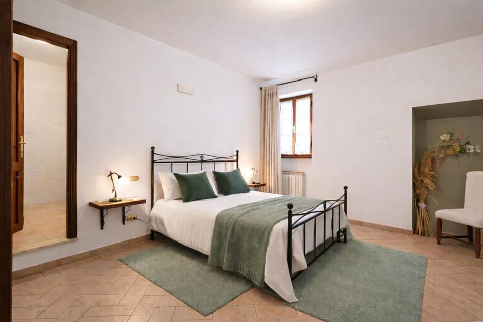 Property building, Living room, Bedroom