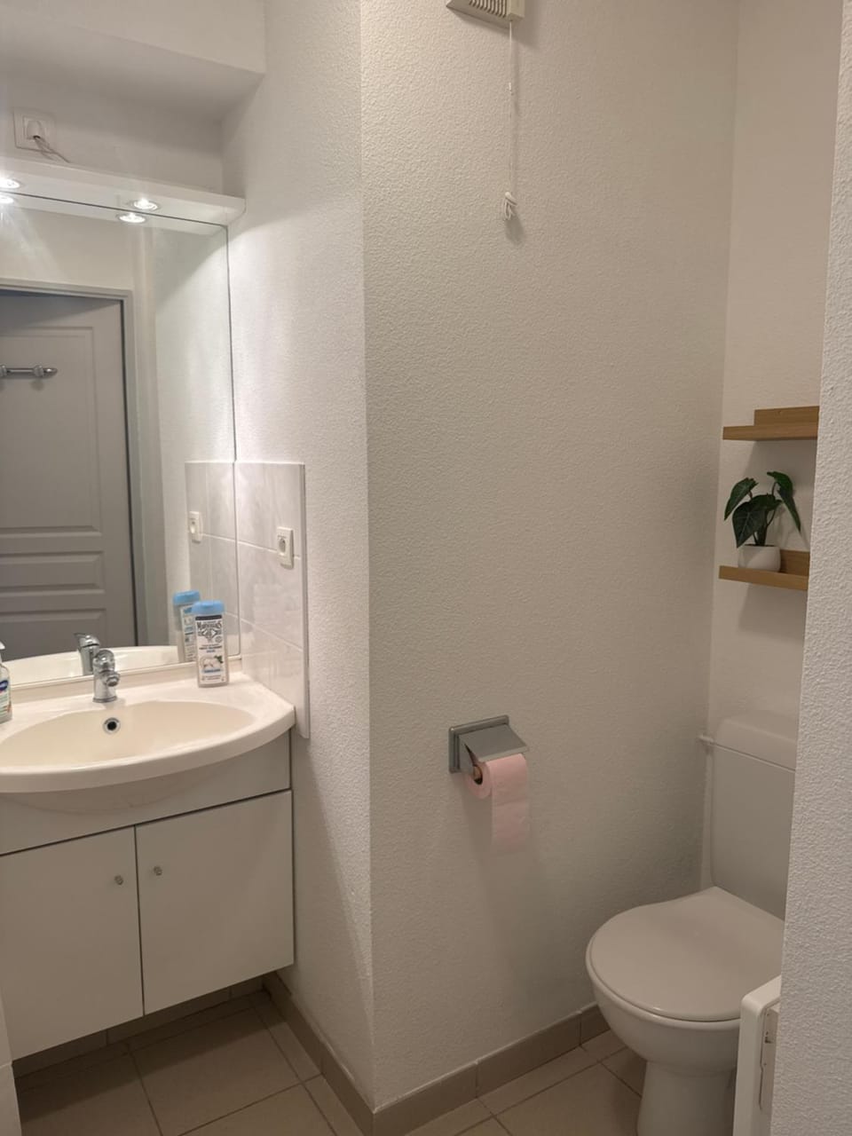 Studio - face de l’hôpital nord Apartment in Auvergne-Rhône-Alpes