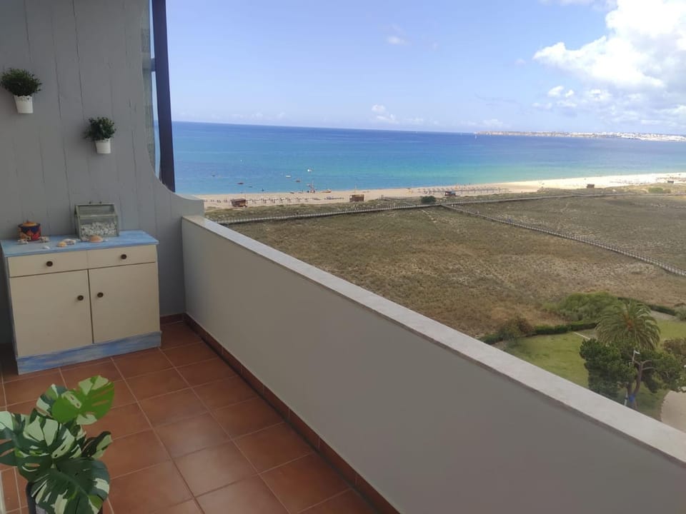 Natural landscape, View (from property/room), Balcony/Terrace, Beach, Sea view