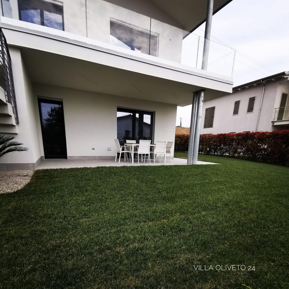 Property building, Patio