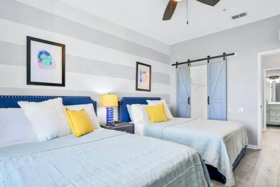 Mickey's Hideaway - Closest Resort to Disney House in Windsor Hills