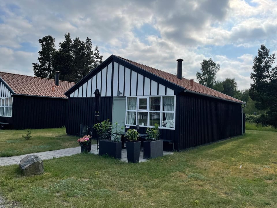 Charmerende sommerhus - 200 m fra stranden House in Væggerløse