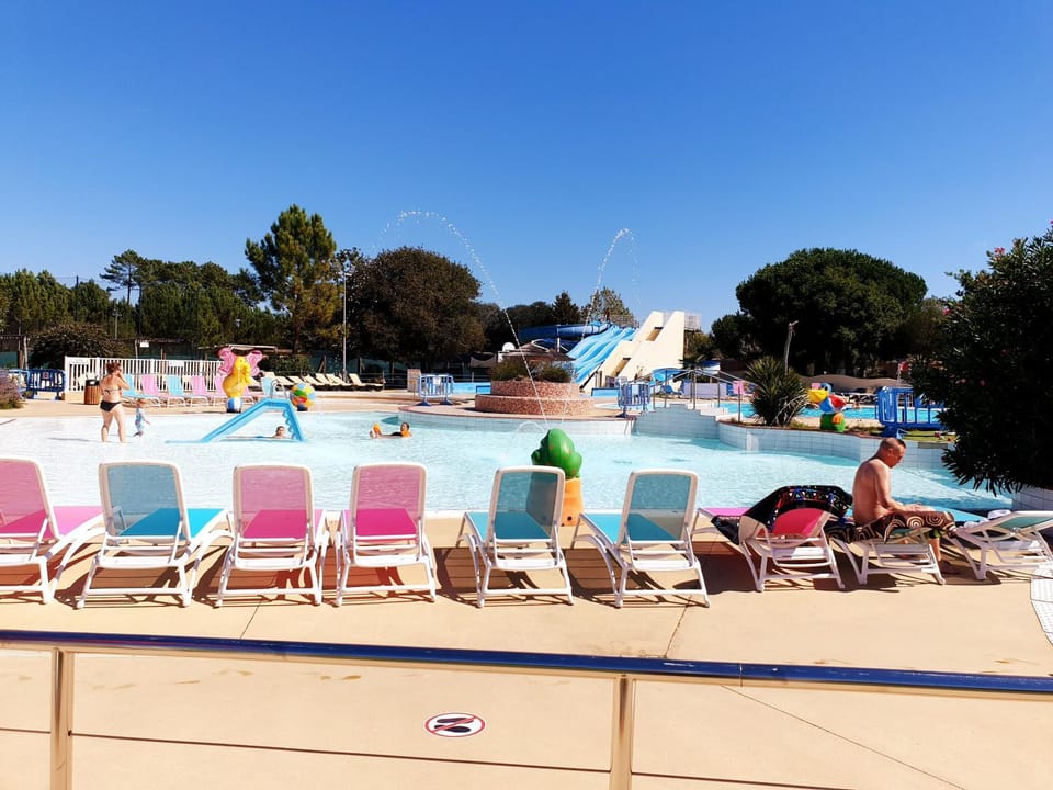 Aqua park, Swimming pool, sunbed