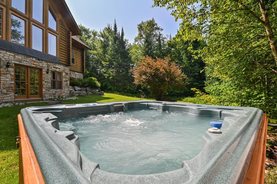 Fiddler Lake Resort - Deer 86 Chalet in Quebec