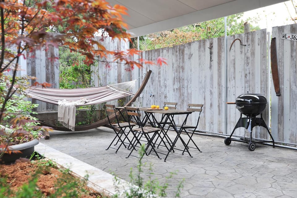 BBQ facilities, Garden, Seating area, Evening entertainment, Evening entertainment, Garden view