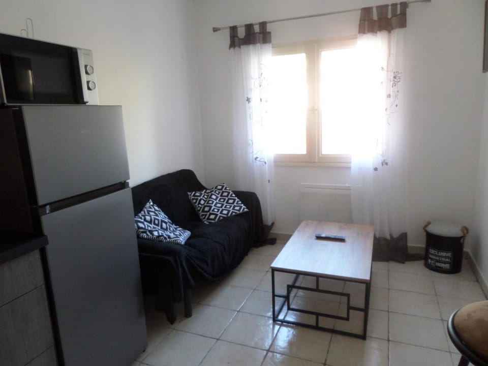 APPART'18 - DOMAINE DE LA SOURCE Apartment in Uzes