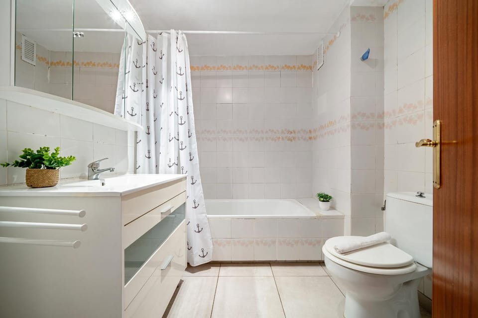 Bathroom, Bath