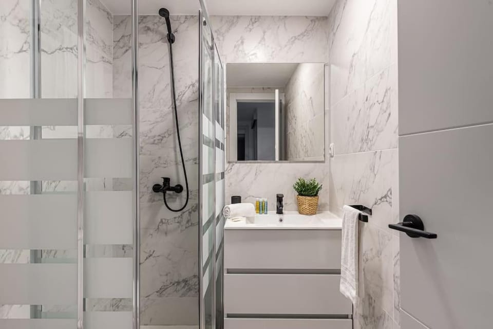 Duplex en B. Salamaca - Wizink Center 8 Pax A.TOL Apartment in Madrid
