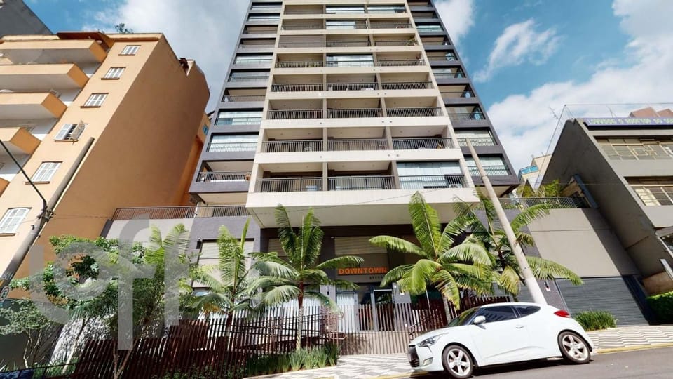 Studio novo junto a liberdade com garagem Apartment in Sao Paulo City