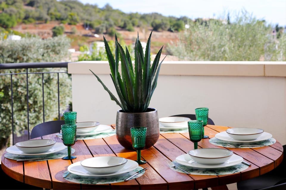 Balcony/Terrace, Dining area