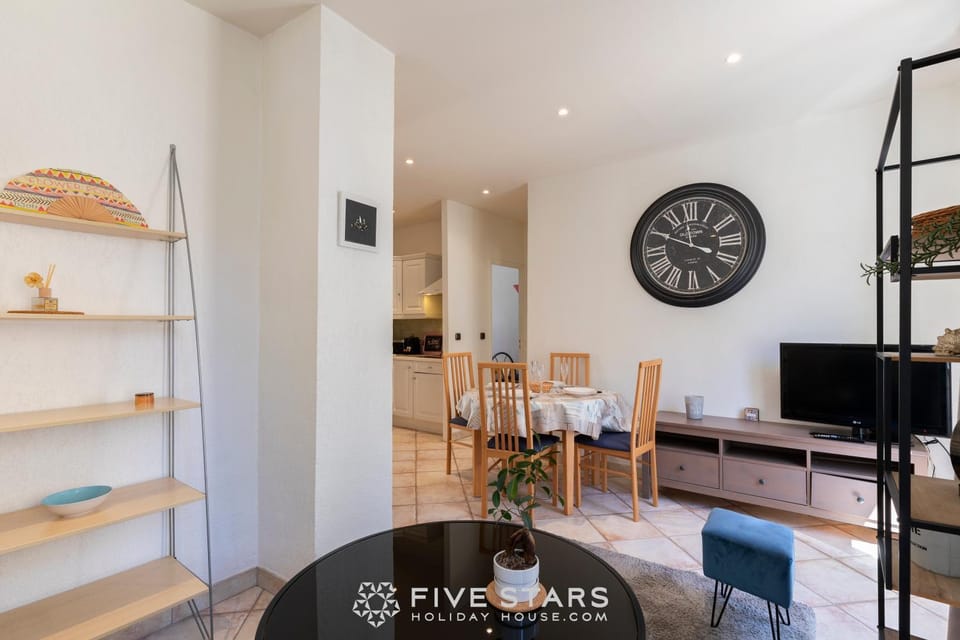 Suite La bohème Five stars Holiday house Apartment in Nice