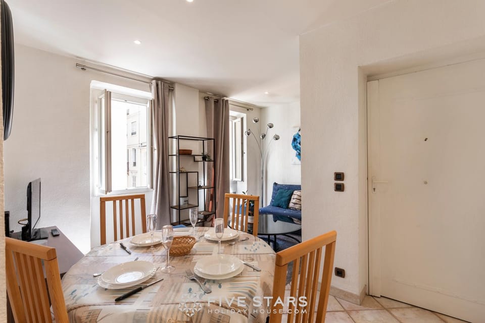 Suite La bohème Five stars Holiday house Apartment in Nice