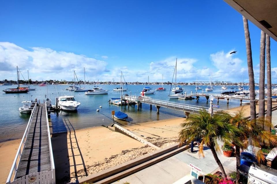 1400 S Bayfront House in Balboa Peninsula