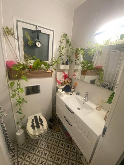 Sarin room Apartment in Center District