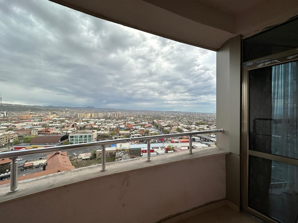 Tsitsernakaberd highway, 2 bedrooms New Euro Renovated, Modern apartment DA104 Apartment in Yerevan