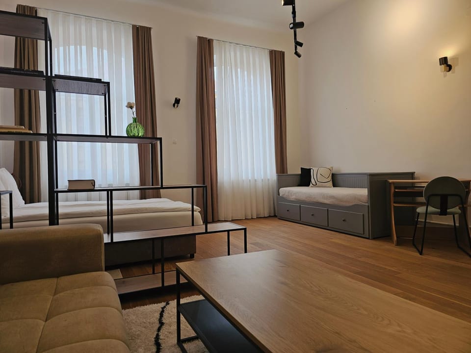 ELEVEN APARTMENT - Very Center - Free Parking Apartment in Croatia