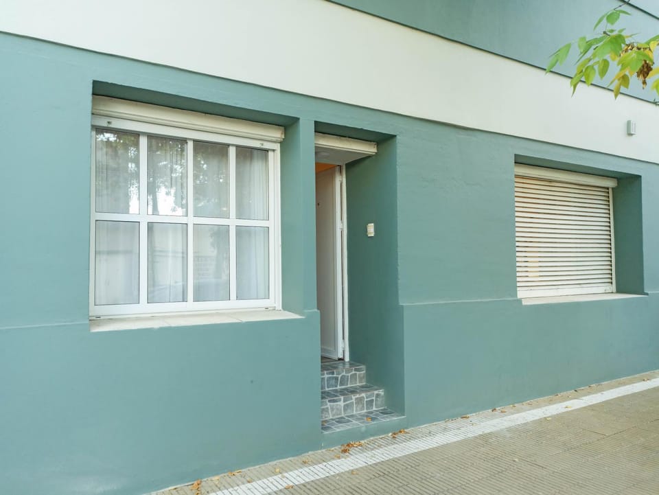 Property building, Day