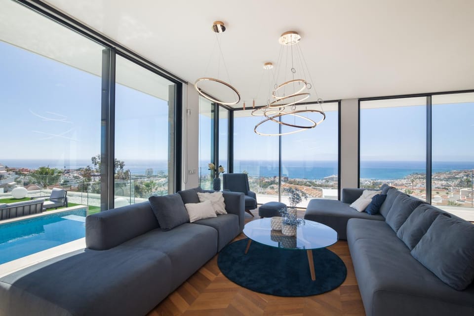 Patio, Day, Natural landscape, View (from property/room), Balcony/Terrace, Living room, Seating area, Dining area, Pool view, Sea view, Swimming pool, sunbed
